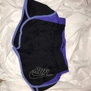 nike tank and short set